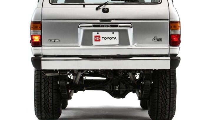 Con el motor de su pick up más importante: Toyota revivió un histórico SUV de los 80 4 Toyota Turbo Trail Cruiser cola
