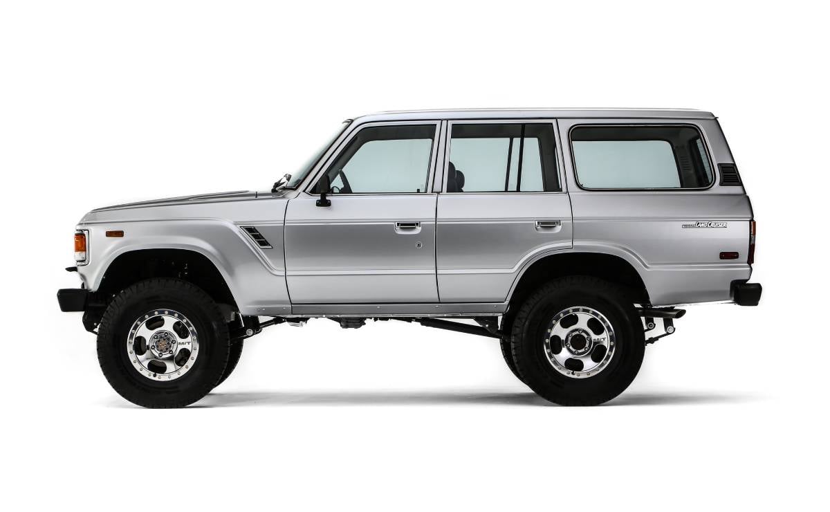 Con el motor de su pick up más importante: Toyota revivió un histórico SUV de los 80 4 Toyota Turbo Trail Cruiser perfil
