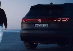Volkswagen Touareg R Hybrid Final Edition trasera