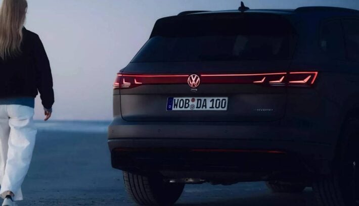 Volkswagen Touareg R Hybrid Final Edition trasera