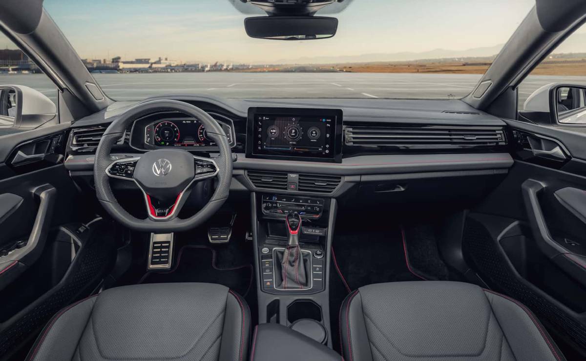 Volkswagen Vento GLI 2026 interior