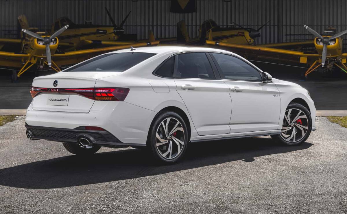 Volkswagen Vento GLI 2026 trasera