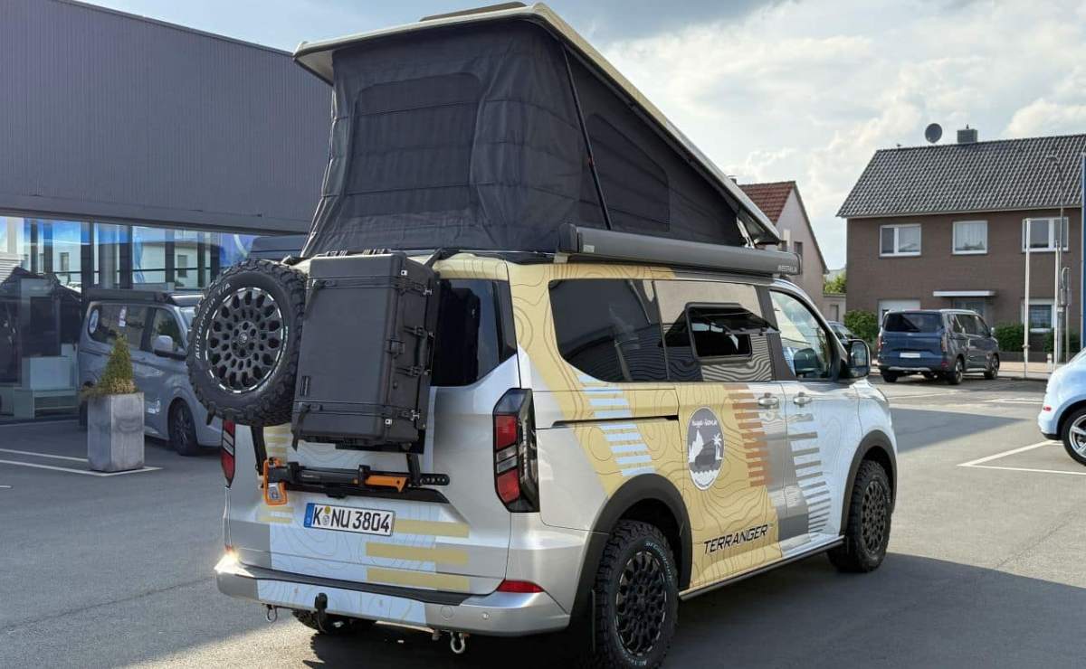 La Ford Transit y su nueva versión camper 4x4 para travesías extremas: cómo es y qué características tiene 1 Ford Transit Camper Nugget Store