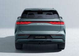 SUV BYD ATTO 8
