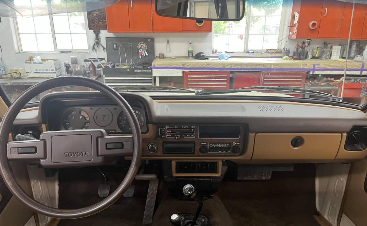 Toyota Hilux 1981
