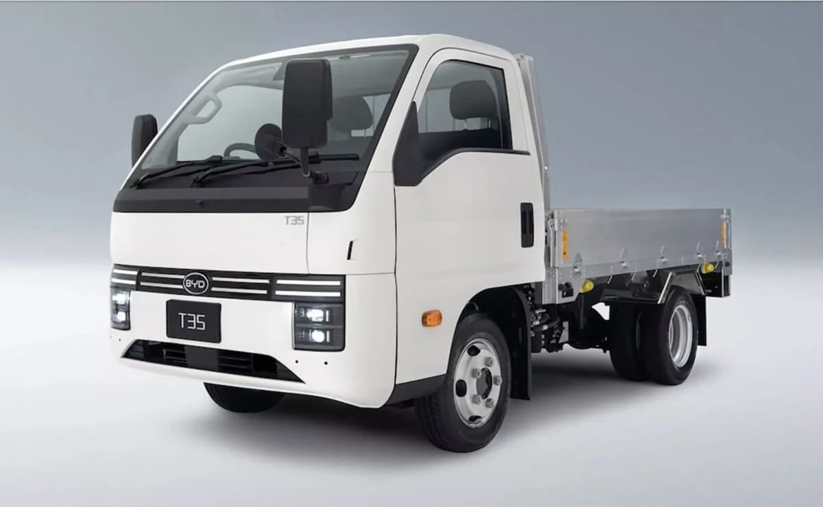 Pick up y camión a la vez: BYD presentó un modelo hecho a medida y único en su clase 3 BYD T35 pick up