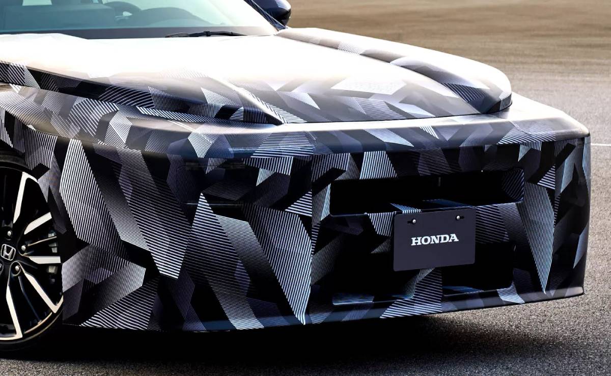 Honda anticipa la nueva generación de su sedán más emblemático de esta manera: qué se sabe sobre el futuro rival del Corolla 1 Honda Civic prototipo teaser