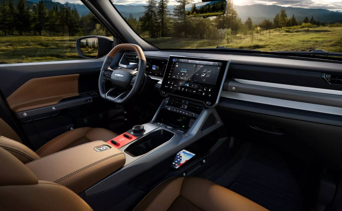 Jeep Recon 2026 interior