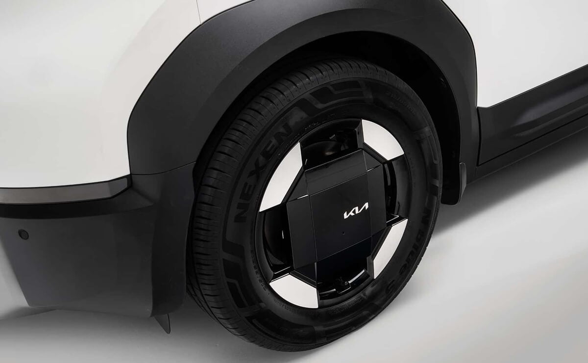 Kia PV5, proclamada como la mejor van del mundo