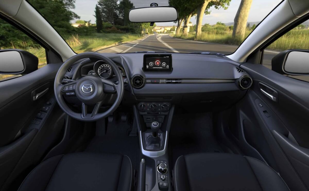 Mazda 2 Sedan interior