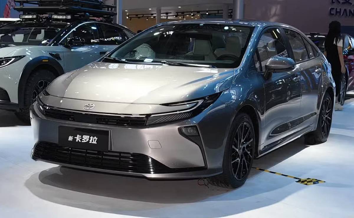 Nueva Toyota Corolla 2026 frente
