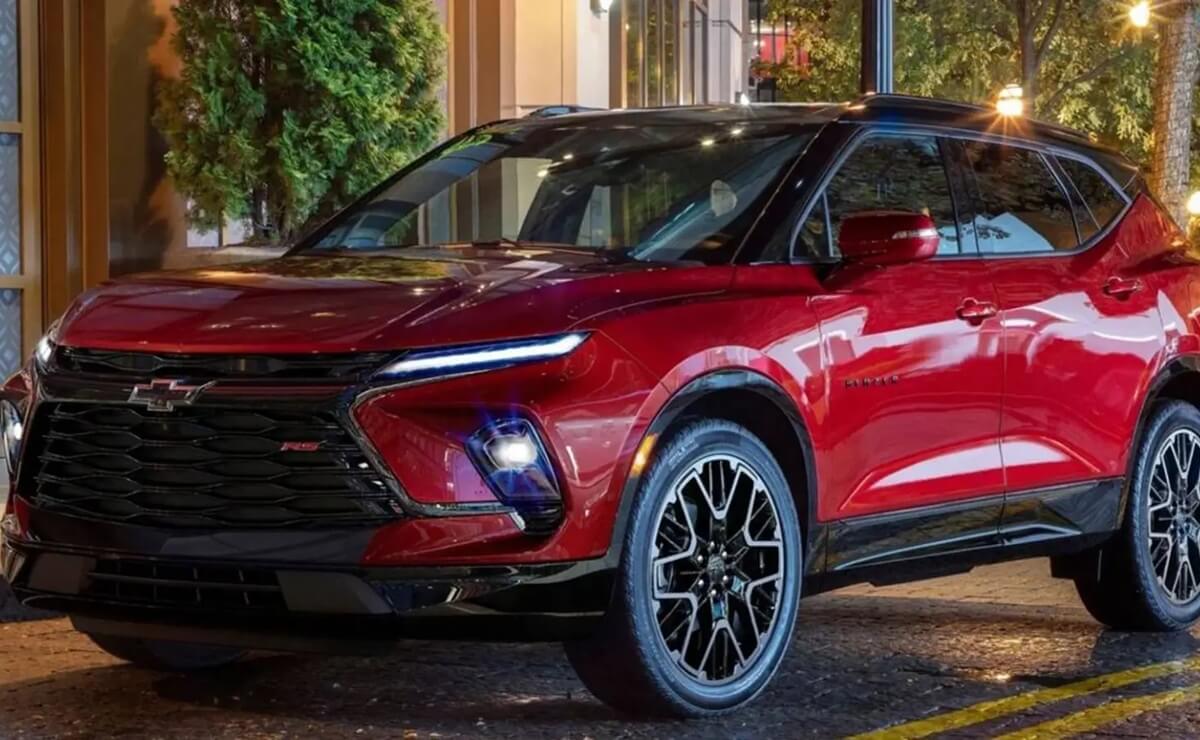 Como Tracker, pero superior y con mejoras: Chevrolet lanza este renovado SUV a buen precio 4 Nuevo Chevrolet Blazer