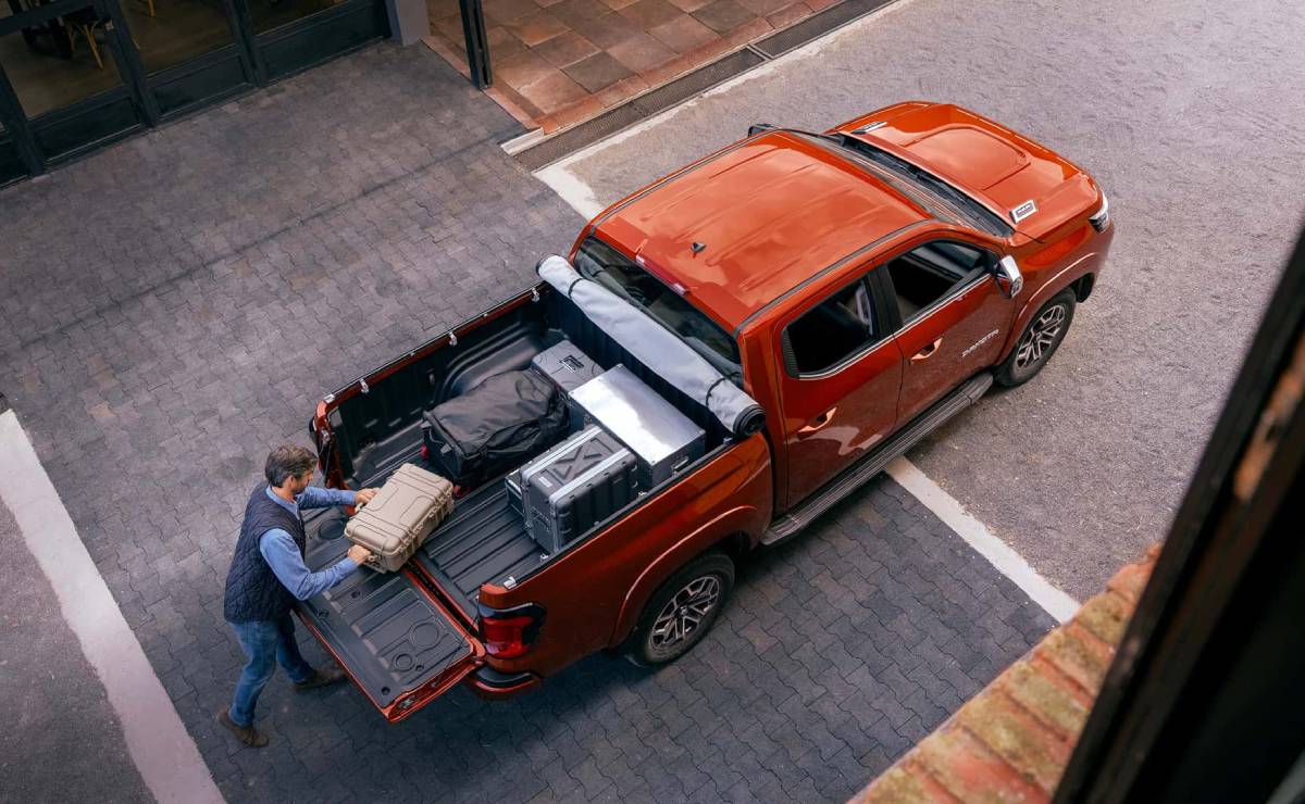 La nueva pick up mediana que llega para competir con Hilux y Ranger: ¿podrá ser referente? 1 Pick up RAM Dakota Laramie caja