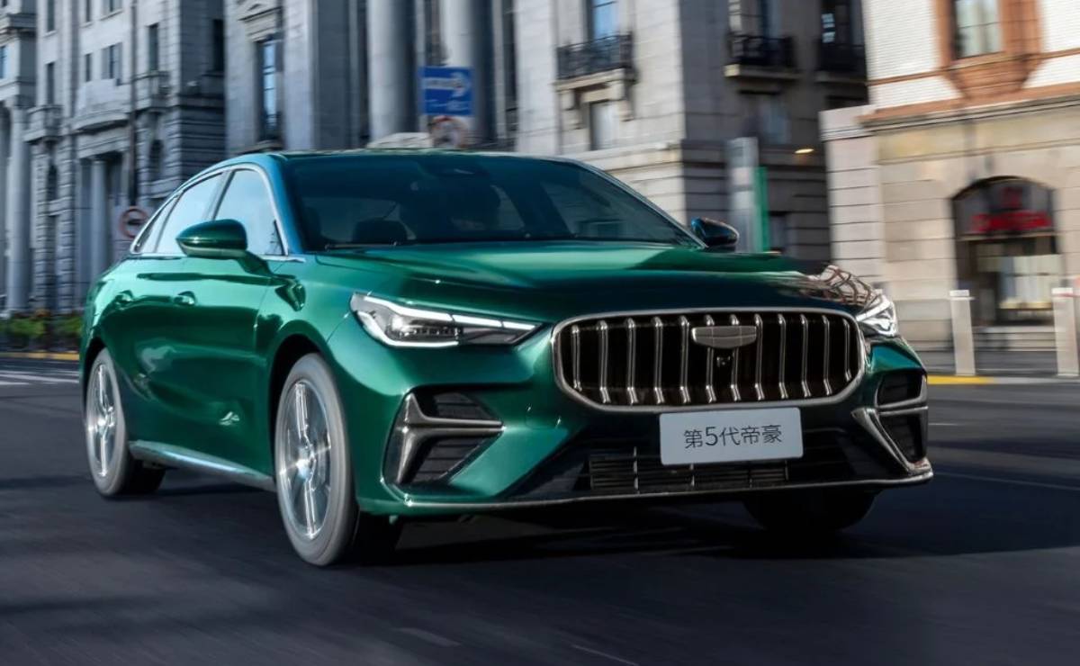 Sedan Geely Emgrand 2026 accion