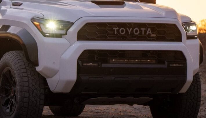 Toyota 4Runner Trailhunter 2026 teaser