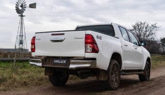 Toyota Hilux precio noviembre