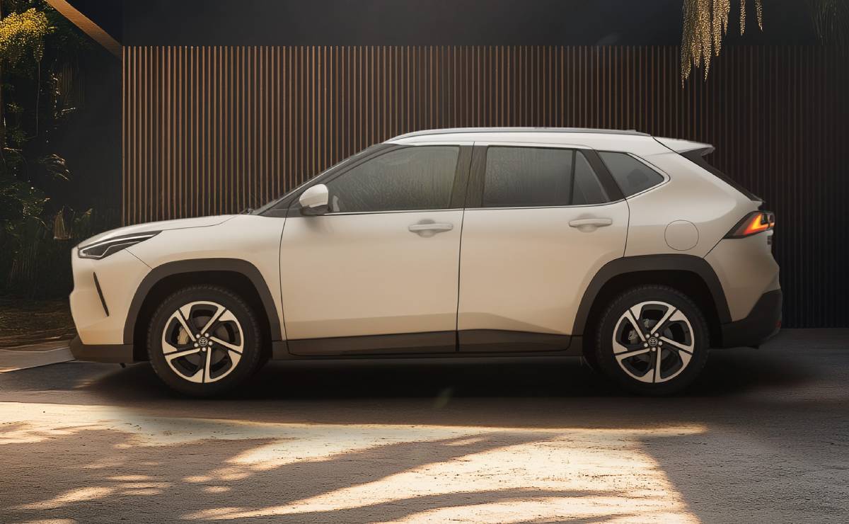 Toyota Yaris Cross 2026 perfil