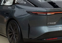 Toyota bZ7, el sedán electrificado y futurista