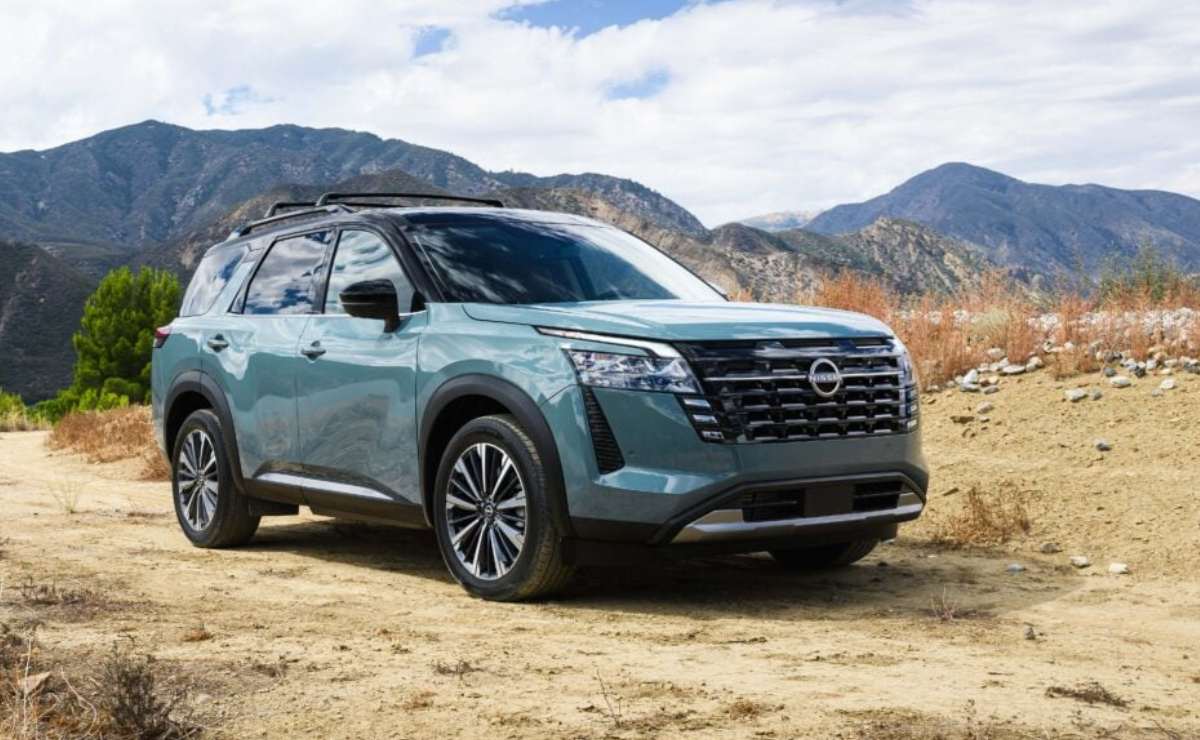 Siete asientos, motor V6 y casi 300 CV: así es la actualización del SUV más grande de Nissan 2 Nissan Pathfinder