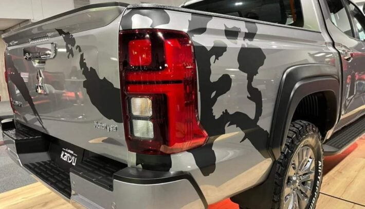 Pick up Mitsubishi L200 Kanyu