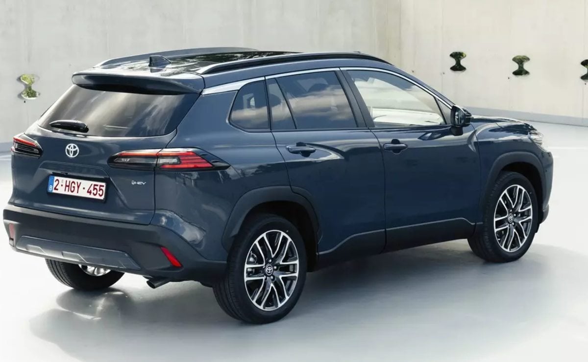 Toyota Corolla Cross 2027