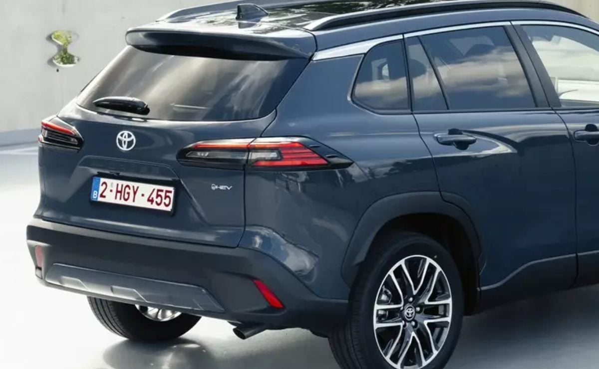 Toyota Corolla Cross 2027