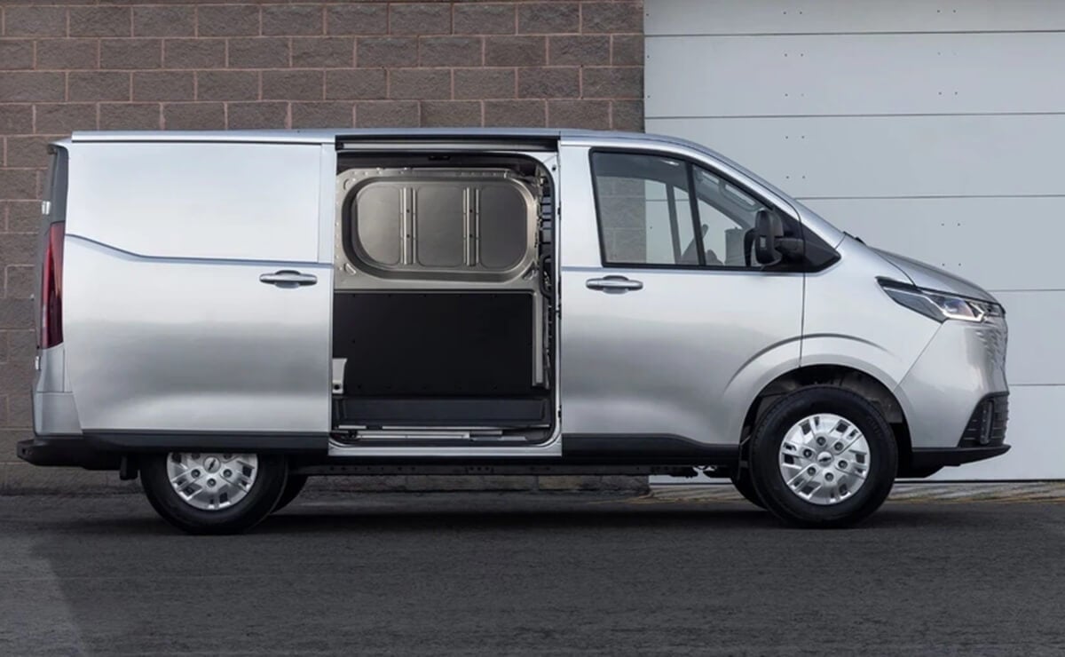 Gran relación precio-equipamiento para superar a Ford: Chevrolet lanzó su renovada furgoneta 3 Chevrolet Express Max EV nueva