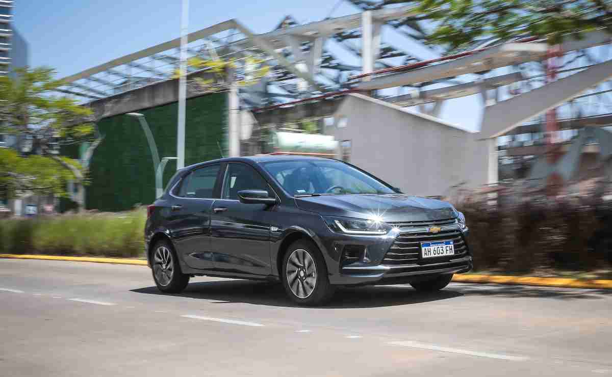 Chevrolet Onix Premier 2025 Test Drive 9 Chevrolet Onix Premier 2025 5