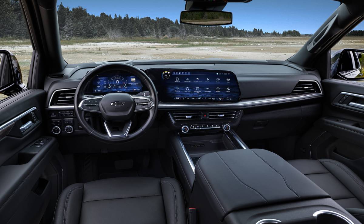 Chevrolet Tahoe Z71 interior