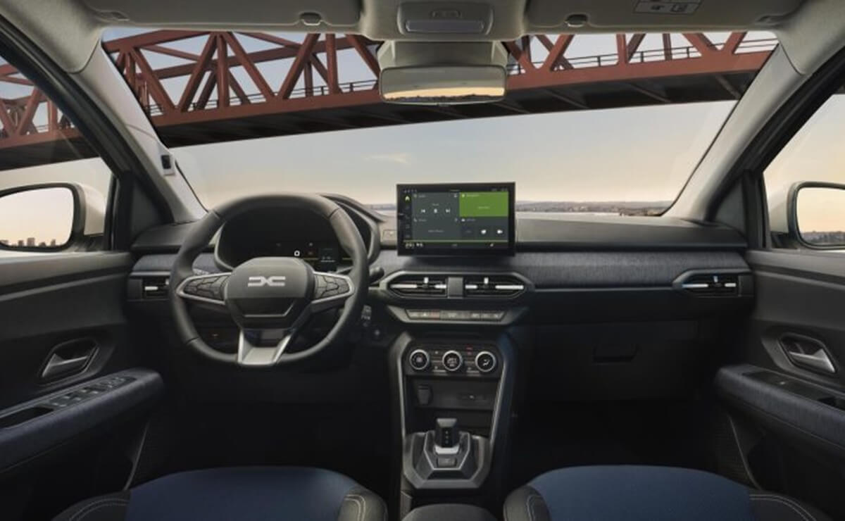 Dacia Sandero interior