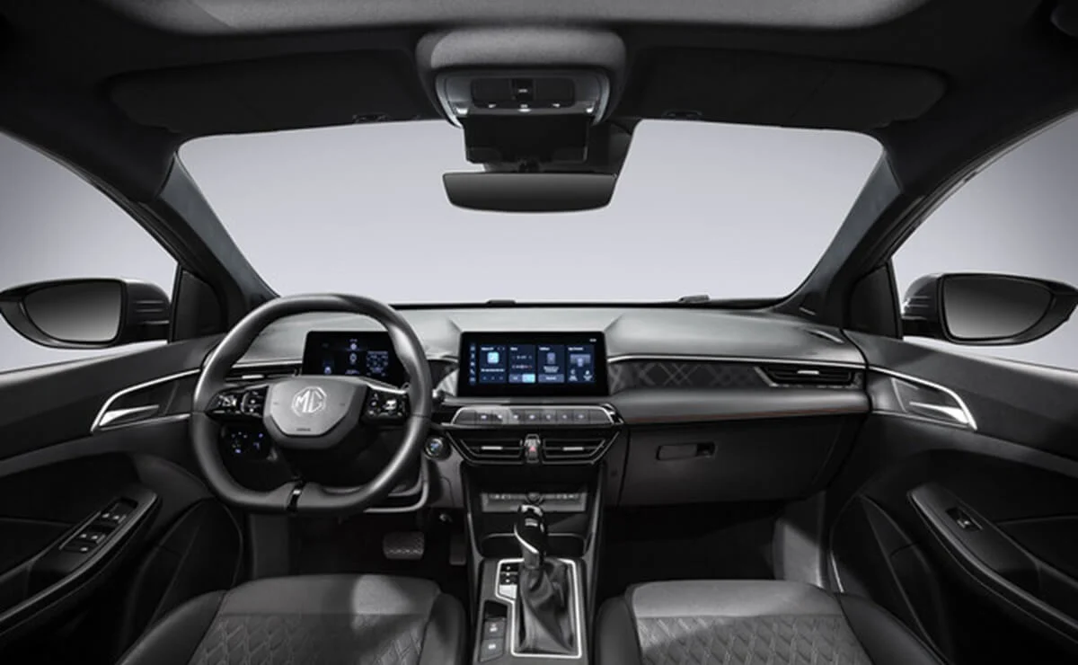 MG3 interior