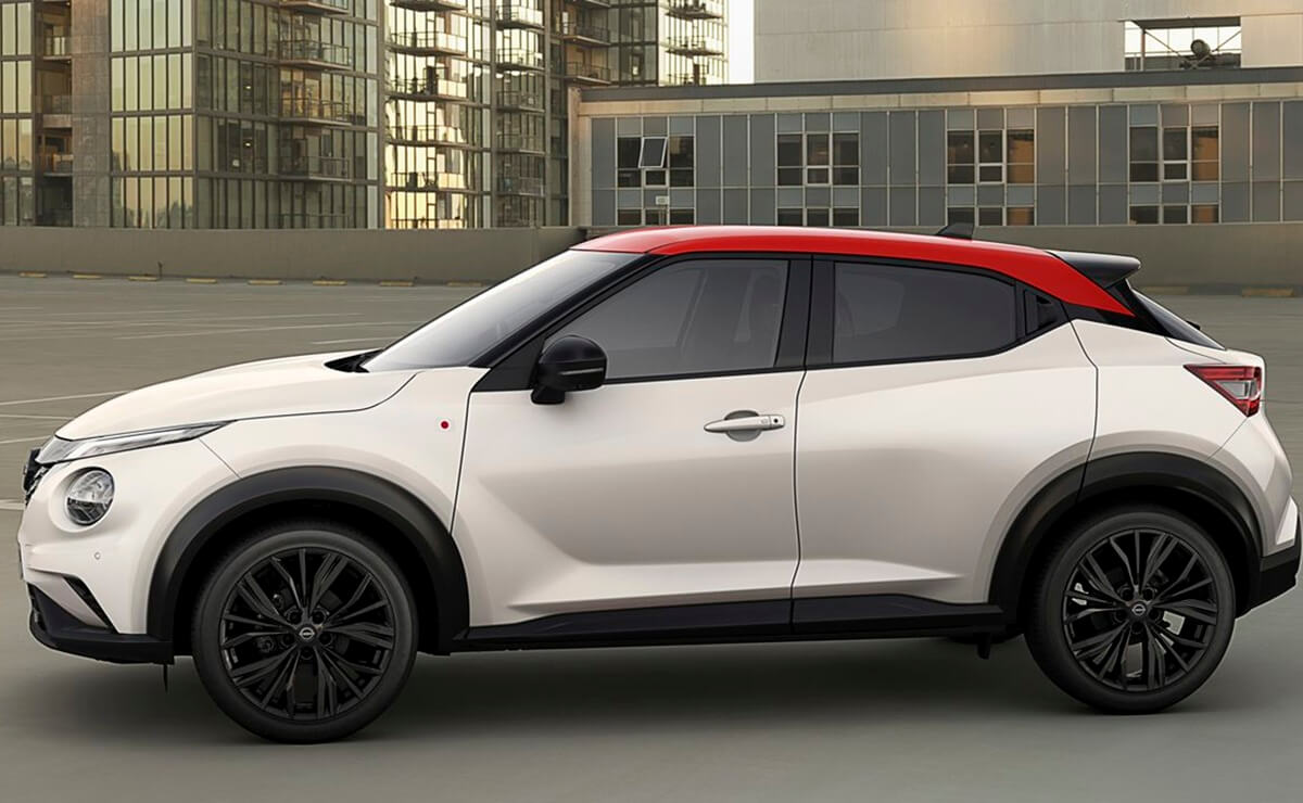 Nissan lanzó una nueva versión del SUV más compacto que X-Trail: ¿qué tiene de diferente? 3 Nissan JUKE Redline Edition perfil