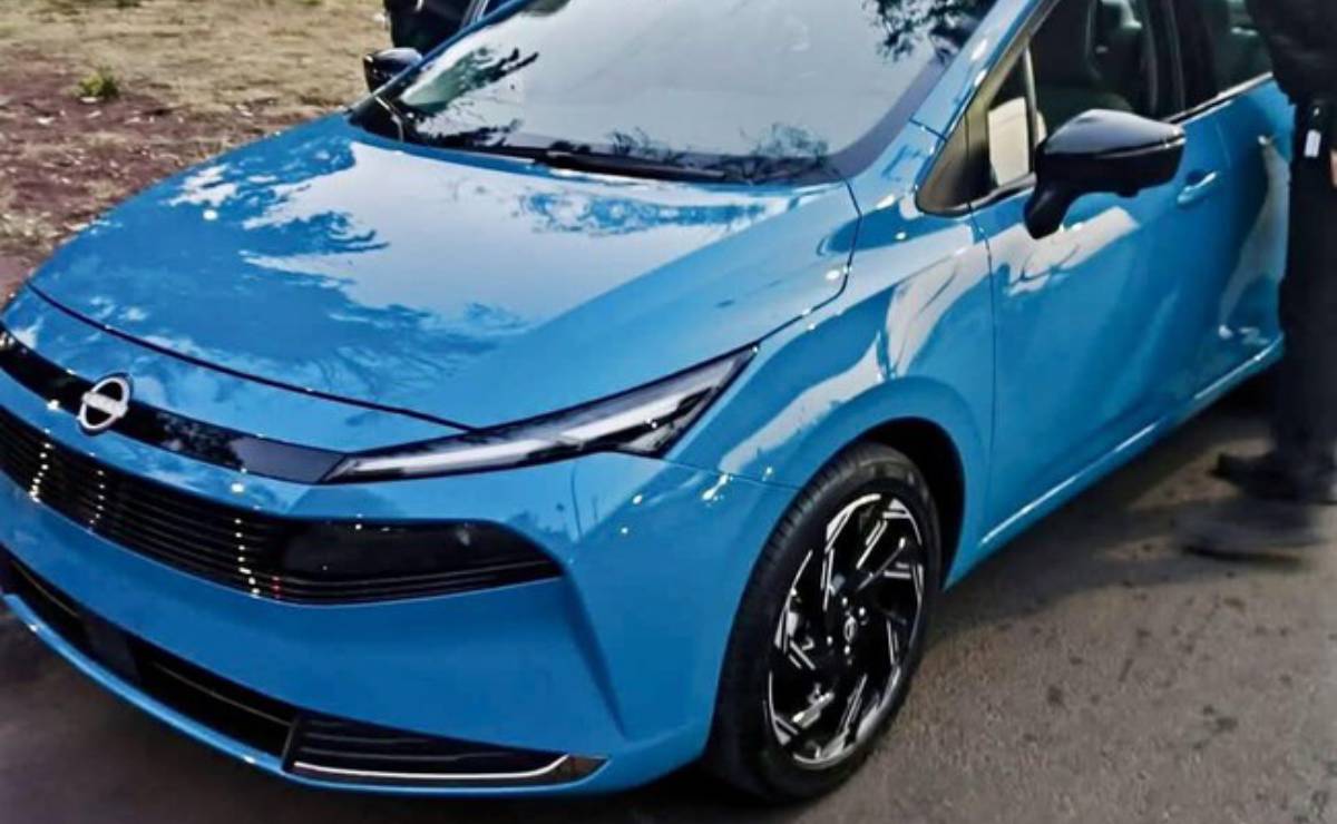 Nissan actualiza su sedán más vendido para competir contra Chevrolet Onix 4 Nissan Versa 2026 frente