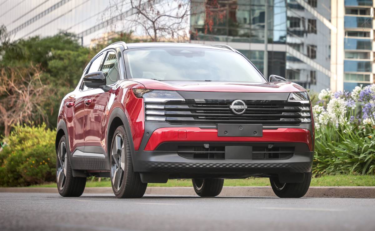 Opinión: Nissan y el posicionamiento del nuevo Kicks, ¿por qué es más caro que un Corolla Cross? 2 Nuevo Nissan Kicks frente 1