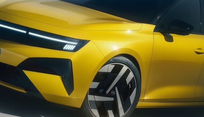 Opel renueva el Astra para convertirlo en el más avanzado