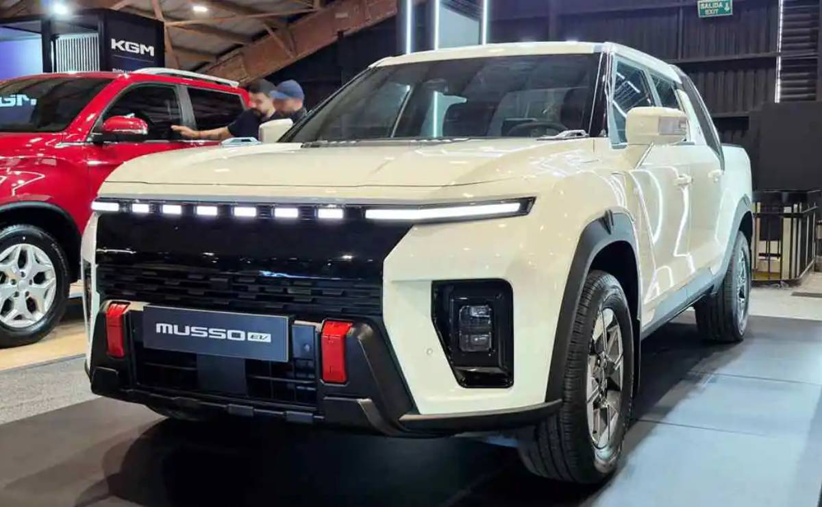 Pick up KGM Musso EV frente