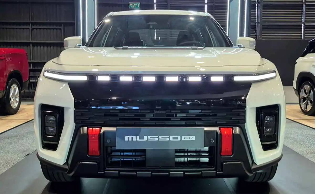 Pick up KGM Musso EV trompa