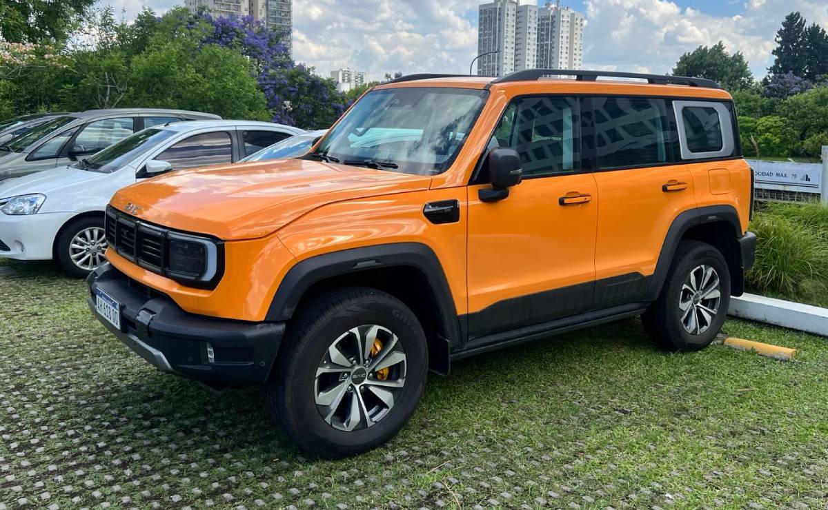 SUV Baic BJ40 frente