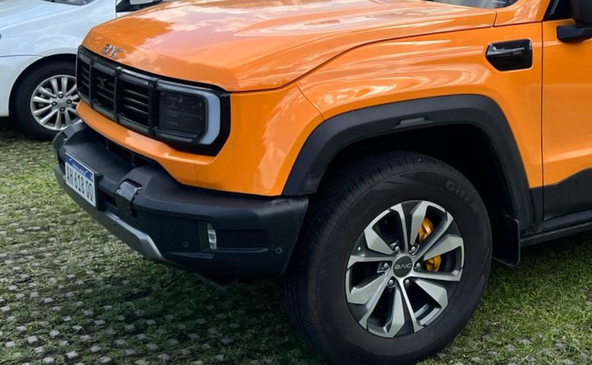 SUV Baic BJ40 teaser