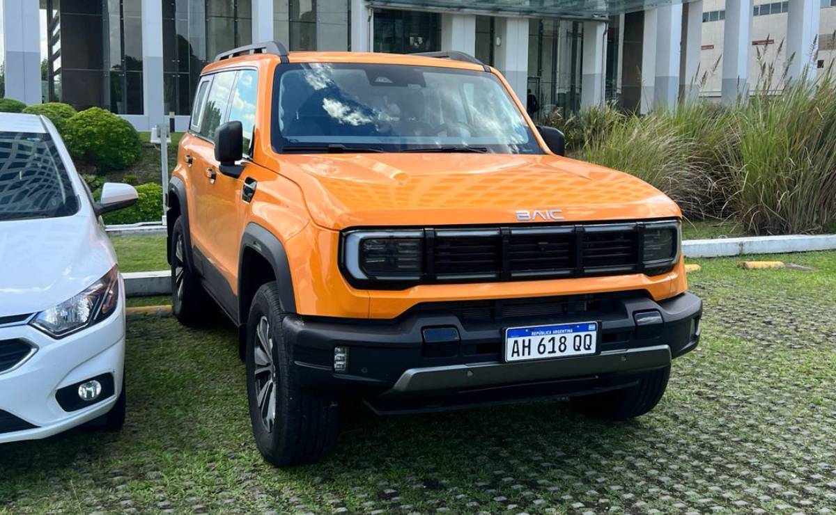 SUV Baic BJ40 trompa