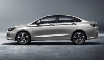 Sedan Baic U5 Plus perfil 1