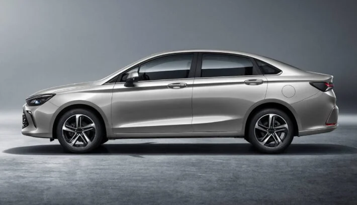 Sedan Baic U5 Plus perfil 1
