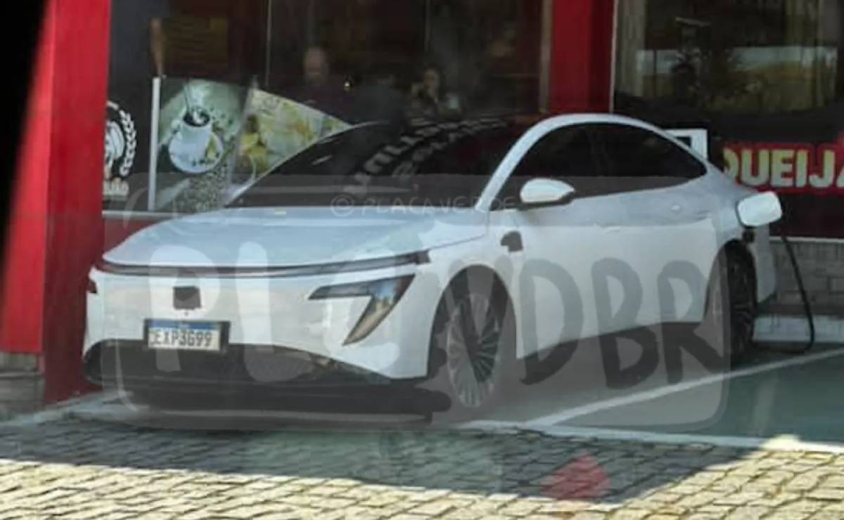 Sedan Nissa N7 brasil 2