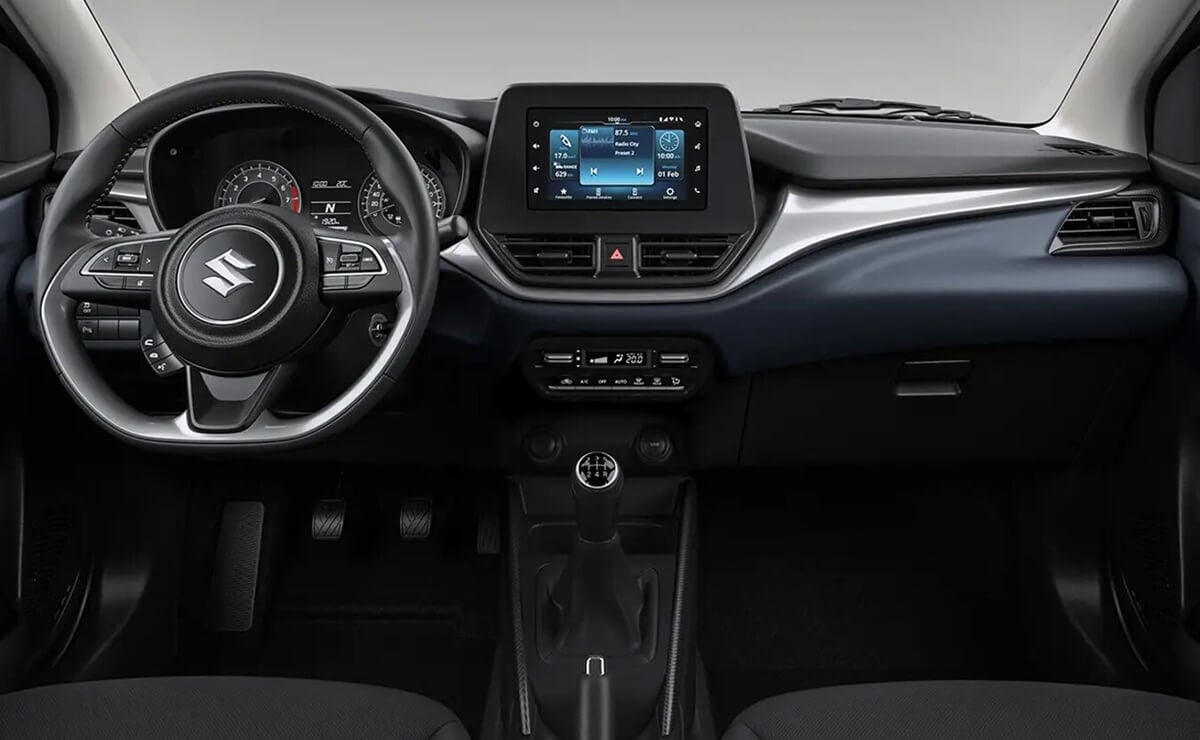 Suzuki renueva su modelo más compacto y rival del Toyota Yaris: ¿qué cambios tendrá? 4 Suzuki Baleno 2026 por dentro