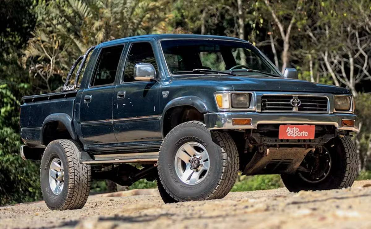 Toyota Hilux 1998 frente