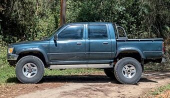 Toyota Hilux 1998 perfil