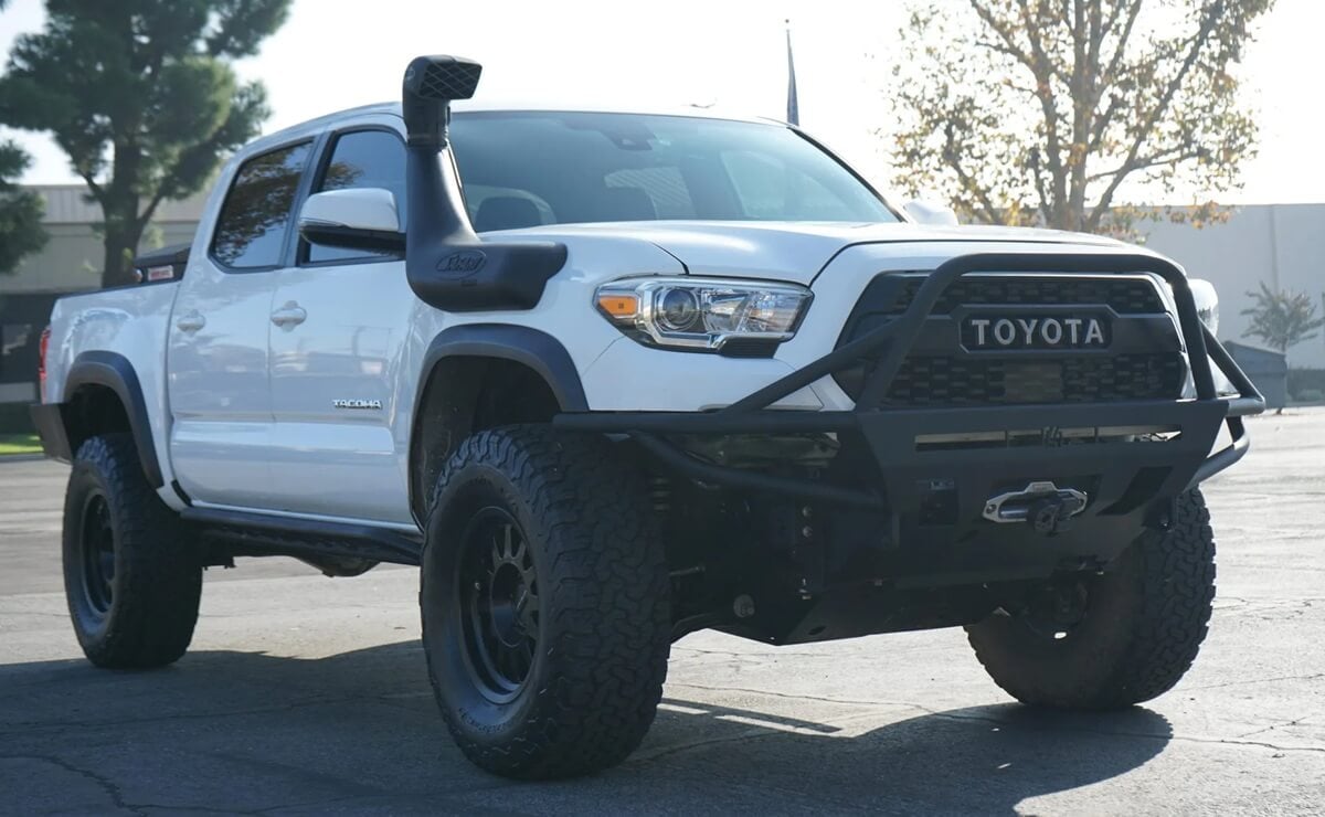 Superior a Hilux y por menos de 7000 dólares: la pick up más barata de Toyota y bien equipada 3 Toyota Tacoma TRD pick up
