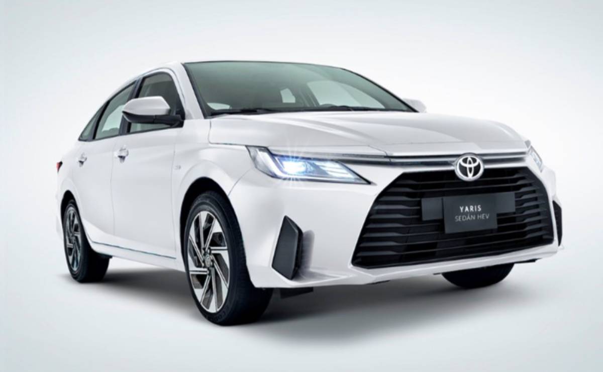 Toyota y esta inédita versión del sedán más barato que Corolla: ¿cuánto sale? 2 Toyota Yaris Sedan (