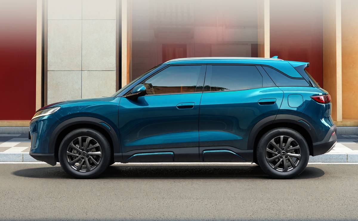 BYD ATTO 2 DM i perfil