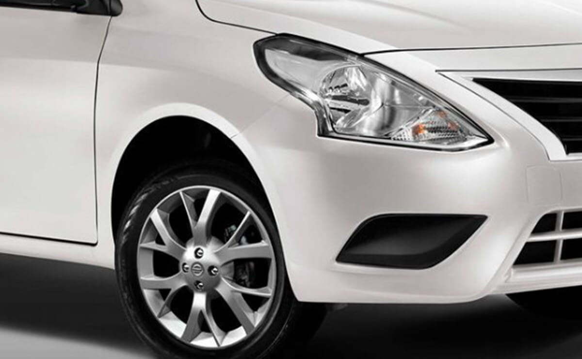V-Drive, el sedán más barato de Nissan, baja su precio